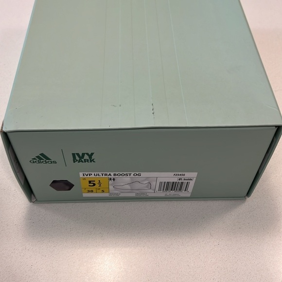 Adidas x Ivy Park Ultra Boost Hi Res Yellow - Picture 13 of 13